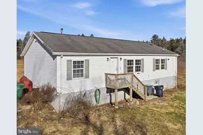 105 Ceramic Drive, Greentown, PA 18426 - Photo 1