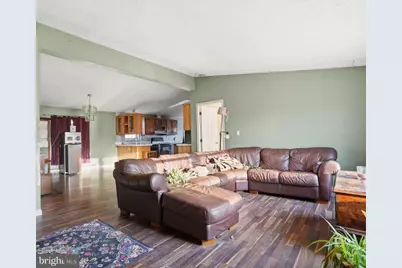 105 Ceramic Drive, Greentown, PA 18426 - Photo 8