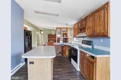 105 Ceramic Drive, Greentown, PA 18426 - Photo 14