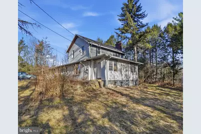 103 Ceramic Drive, Greentown, PA 18426 - Photo 2