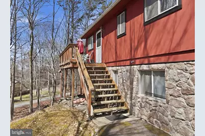 150 Tanglewood Drive, Greentown, PA 18426 - Photo 4