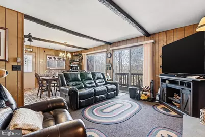 150 Tanglewood Drive, Greentown, PA 18426 - Photo 8