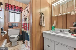 150 Tanglewood Dr, Greentown, PA 18426 - Photo 26