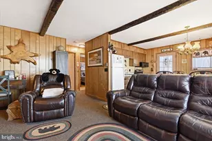 150 Tanglewood Dr, Greentown, PA 18426 - Photo 10