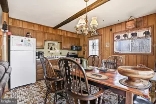 150 Tanglewood Dr, Greentown, PA 18426 - Photo 12