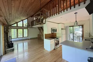 5375 Woodbridge Dr, Bushkill, PA 18324 - Photo 10