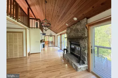 5375 Woodbridge Drive, Bushkill, PA 18324 - Photo 6