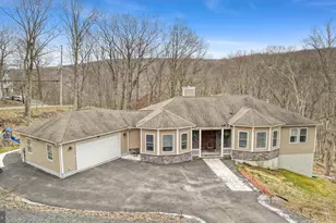 1007 Hampstead Rd, Bushkill, PA 18324 - Photo 6