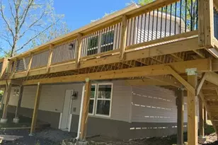 224 Kensington Dr, Lehman, PA 18324 - Photo 2