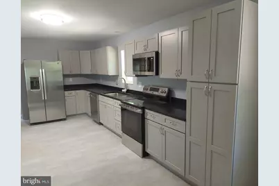 224 Kensington Dr, Lehman, PA 18324 - Photo 4