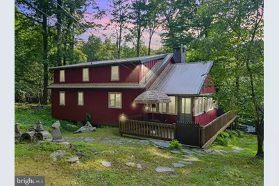 112 Beechwood Cove Road, Greentown, PA 18426 - Photo 2