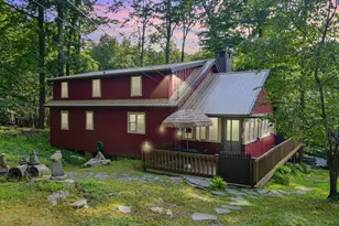 112 Beechwood Cove Rd, Greentown, PA 18426 - Photo 2