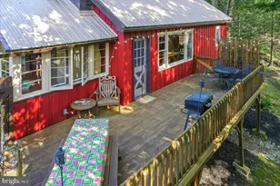 112 Beechwood Cove Rd, Greentown, PA 18426 - Photo 4