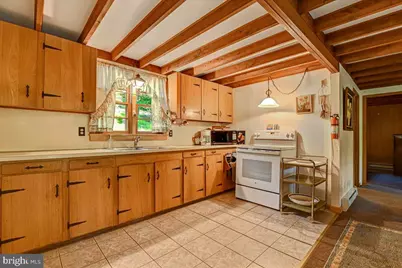 112 Beechwood Cove Road, Greentown, PA 18426 - Photo 12