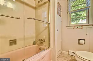 112 Beechwood Cove Rd, Greentown, PA 18426 - Photo 18