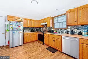 4341 Pne Rdg Dr, Bushkill, PA 18324 - Photo 6