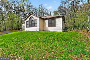 4341 Pne Rdg Dr, Bushkill, PA 18324 - Photo 2