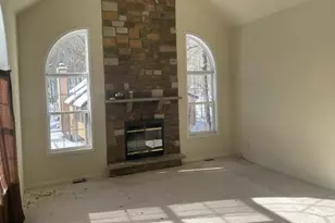 415 Underhill Dr, Lehman, PA 18324 - Photo 4