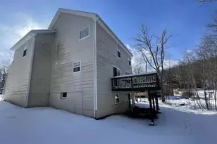 415 Underhill Dr, Lehman, PA 18324 - Photo 2