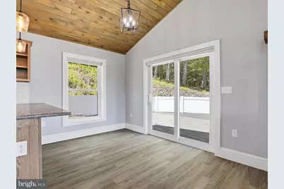 300 Gumbletown Road, Paupack, PA 18451 - Photo 12