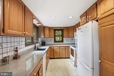 162 Indian Drive, Greentown, PA 18426 - Photo 12
