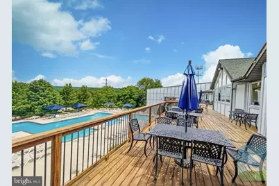 275 Canterbury, Bushkill, PA 18324 - Photo 78