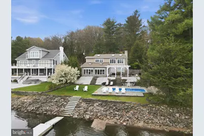 114 Shore Road, Tafton, PA 18464 - Photo 2