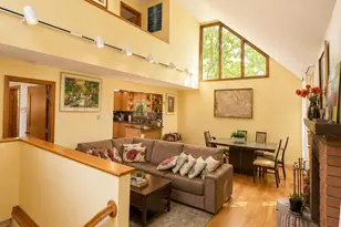 100 Rimrock Ln, Hawley, PA 18428 - Photo 4