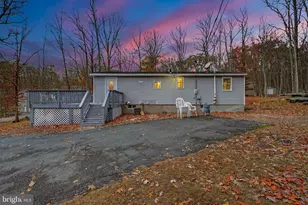 123 Andiron Way, Lackawaxen, PA 18435 - Photo 2