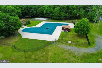 204 Mountain Drive, Dingmans Ferry, PA 18328 - Photo 30