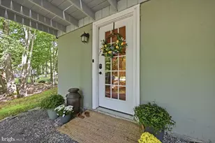 103 Northwynd Dr, Milford, PA 18337 - Photo 2