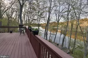 133 Corral Ln, Hawley, PA 18428 - Photo 22