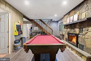 1076 Porter Dr, Bushkill, PA 18324 - Photo 10