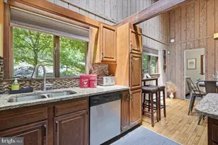 1076 Porter Dr, Bushkill, PA 18324 - Photo 24
