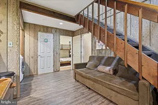 1076 Porter Dr, Bushkill, PA 18324 - Photo 34