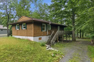 2342 Eagle Path, Bushkill, PA 18324 - Photo 30