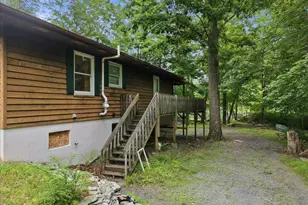 2342 Eagle Path, Bushkill, PA 18324 - Photo 26