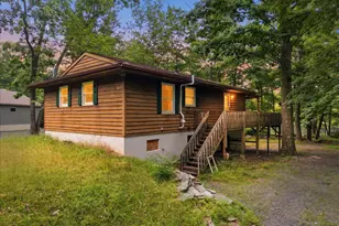 2342 Eagle Path, Bushkill, PA 18324 - Photo 1