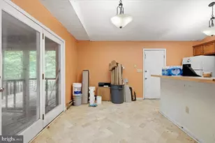 2342 Eagle Path, Bushkill, PA 18324 - Photo 36