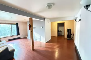 6271 Decker Rd, Bushkill, PA 18324 - Photo 6