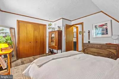 5218 E Woodbridge Drive, Bushkill, PA 18324 - Photo 24