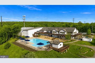 5218 E Woodbridge Drive, Bushkill, PA 18324 - Photo 36
