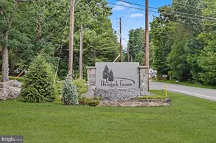 124 Whipple Tree Ln, Lords Valley, PA 18428 - Photo 24