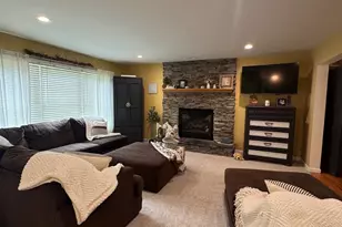 111 Remuda Dr, Hawley, PA 18428 - Photo 4