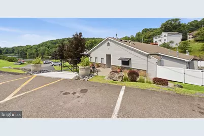 1076 Lancaster Dr., Bushkill, PA 18324 - Photo 36