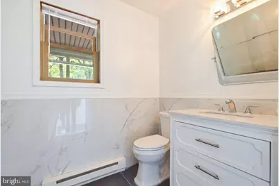 1076 Lancaster Dr., Bushkill, PA 18324 - Photo 10