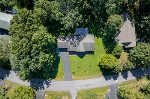 513 Gandolf Rd, Tamiment, PA 18371 - Photo 30