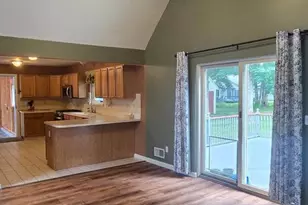 513 Gandolf Rd, Tamiment, PA 18371 - Photo 12
