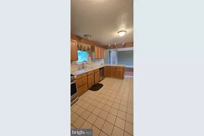 513 Gandolf Road, Tamiment, PA 18371 - Photo 16
