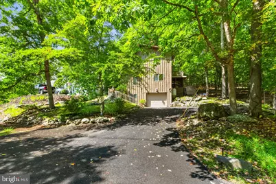 424 Saunders Drive, Bushkill, PA 18324 - Photo 36